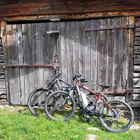Apartamento Dahoam Am Berg Kolsassberg
