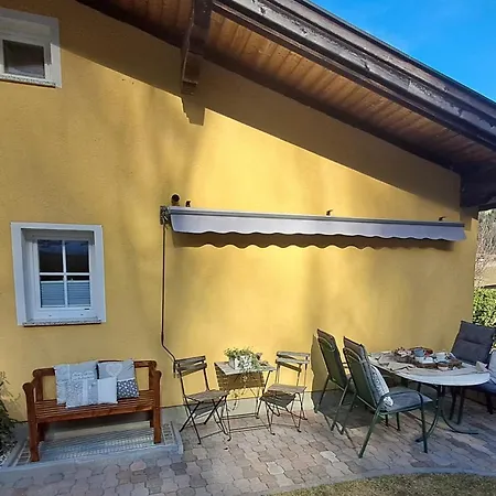 Apartment Dahoam Am Berg Kolsassberg