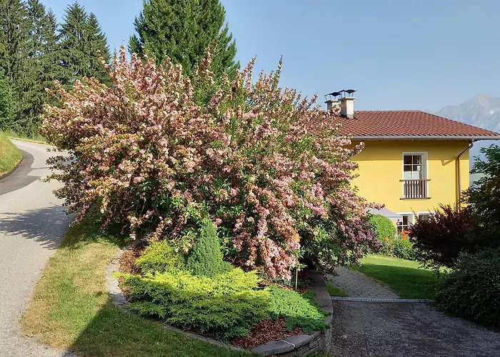 Dahoam Am Berg Apartamento